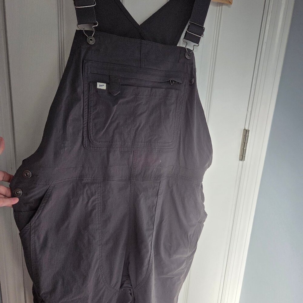 Duluth Gardening short overalls size 2X